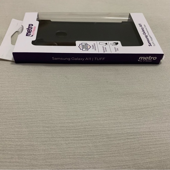 Samsung Galaxy A11 | Tuff Rugged Protective Case Metro by T-Mobile - Picture 11 of 13